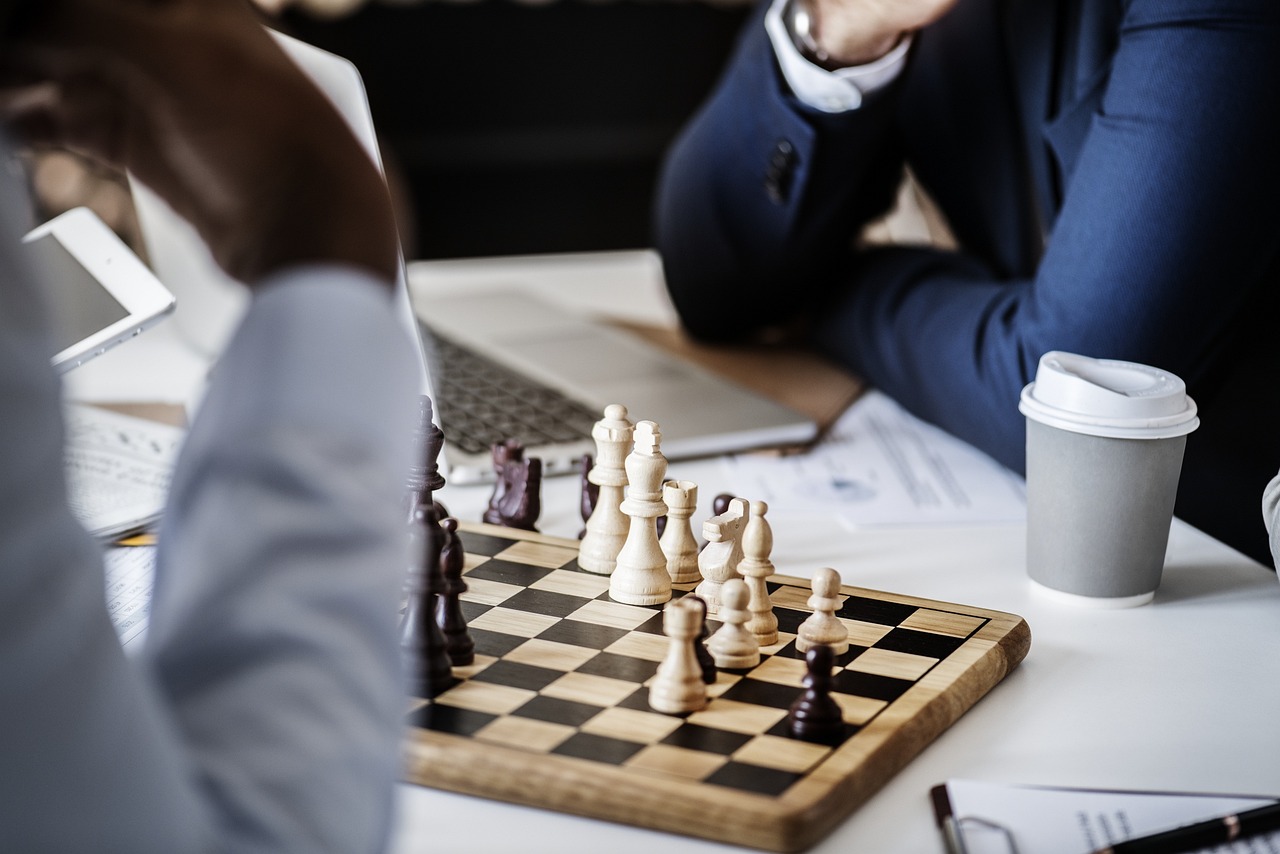 自走棋最新戰(zhàn)術(shù)探索，未知策略與玩法創(chuàng)新揭秘