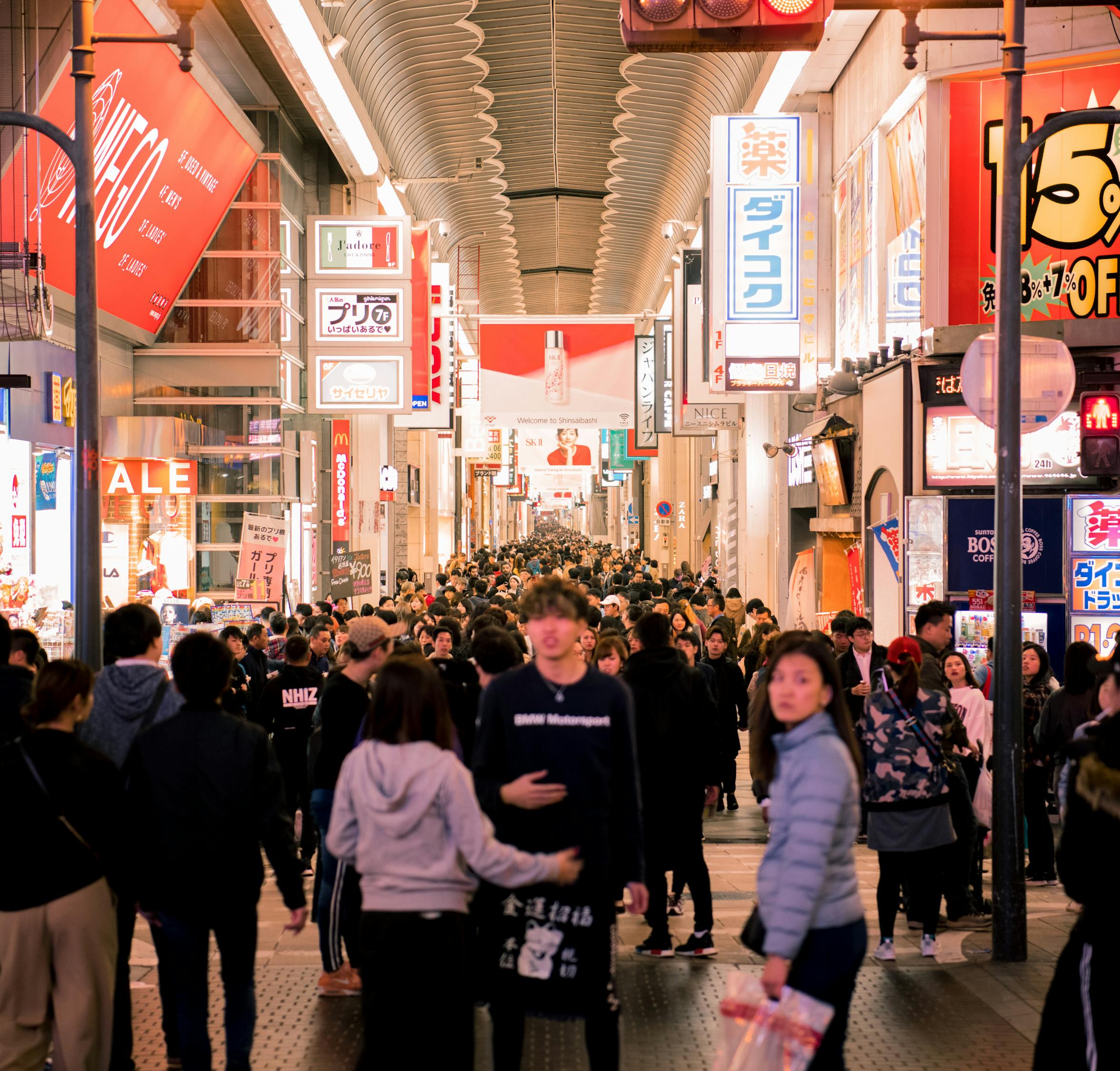 青島加油，最新視頻展現(xiàn)城市活力與不屈精神
